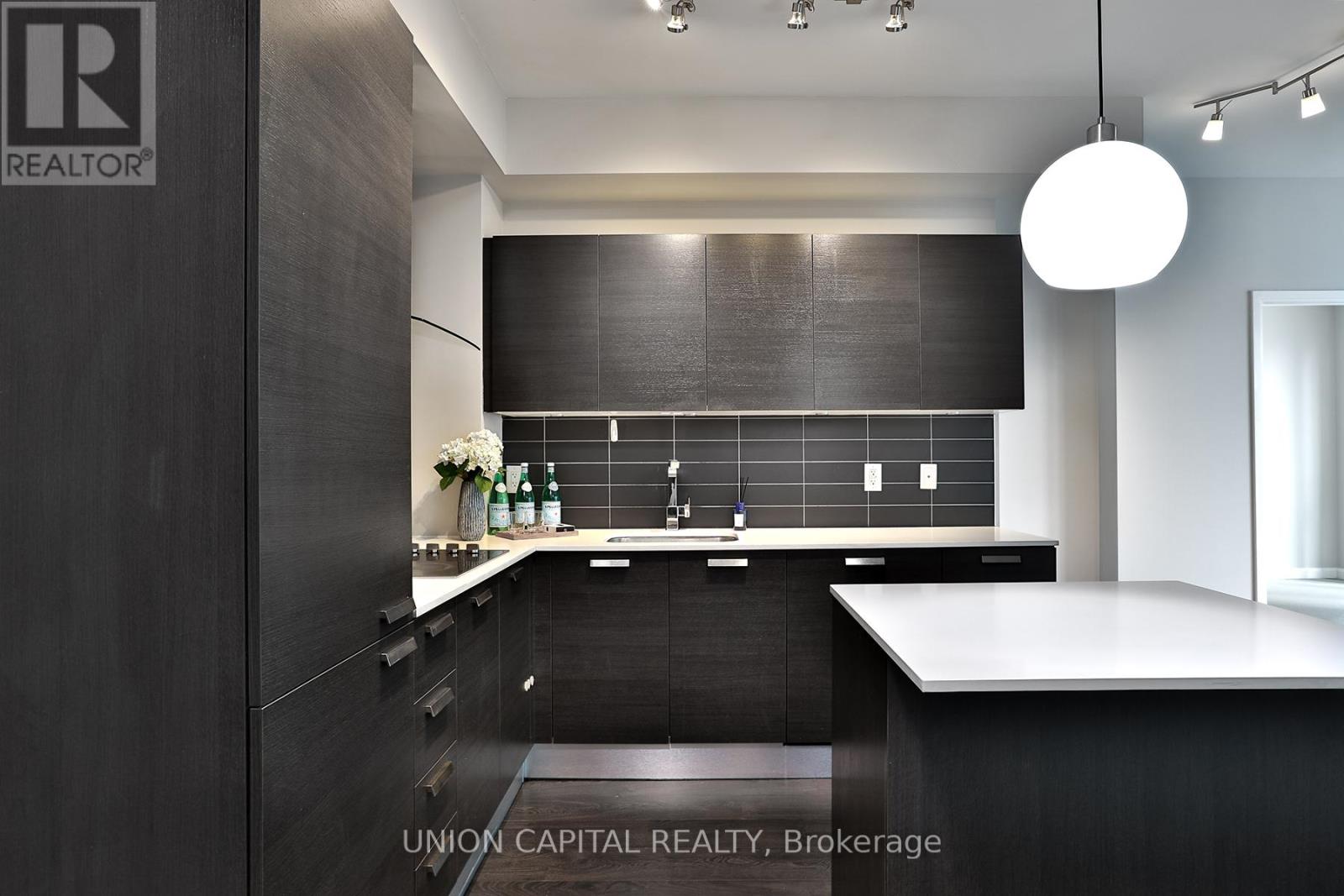 1701 - 11 Bogert Avenue, Toronto, Ontario  M2N 0H4 - Photo 5 - C12993470