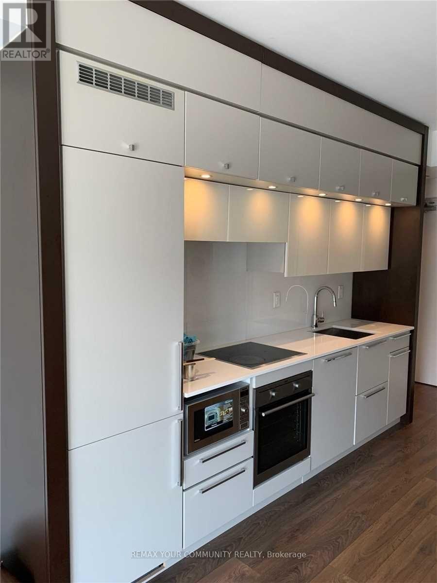 707 - 15 Grenville Street, Toronto, Ontario  M4Y 1A1 - Photo 2 - C13000294