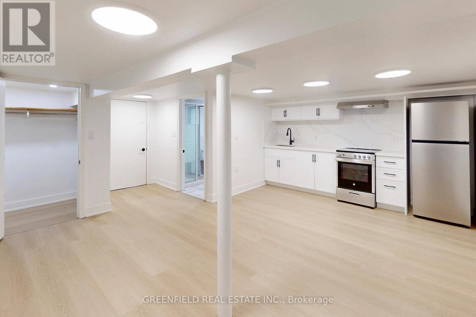 Lower - 1747 Bayview Avenue, Toronto, Ontario M4G 3C5 - Photo 3 - C13000342