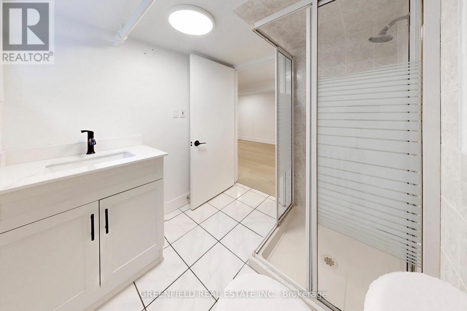 Lower - 1747 Bayview Avenue, Toronto, Ontario M4G 3C5 - Photo 30 - C13000342