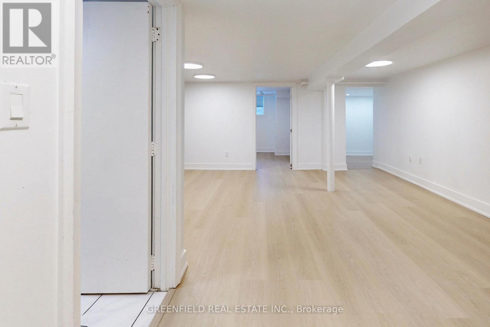 Lower - 1747 Bayview Avenue, Toronto, Ontario M4G 3C5 - Photo 34 - C13000342