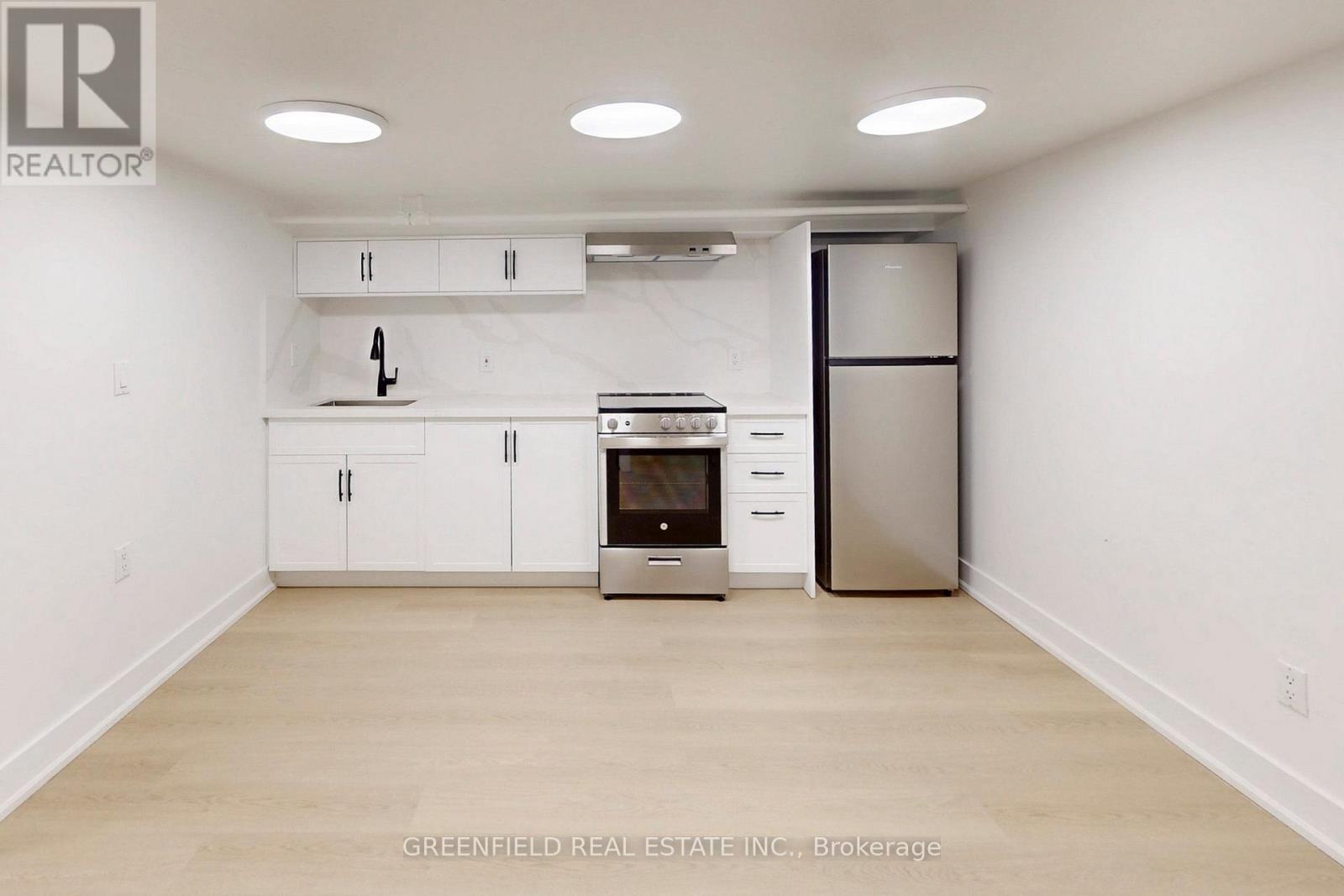 Lower - 1747 Bayview Avenue, Toronto, Ontario M4G 3C5 - Photo 6 - C13000342