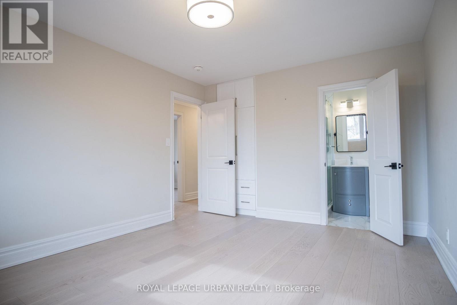 9 Page Avenue, Toronto, Ontario  M2K 2B3 - Photo 17 - C13000394