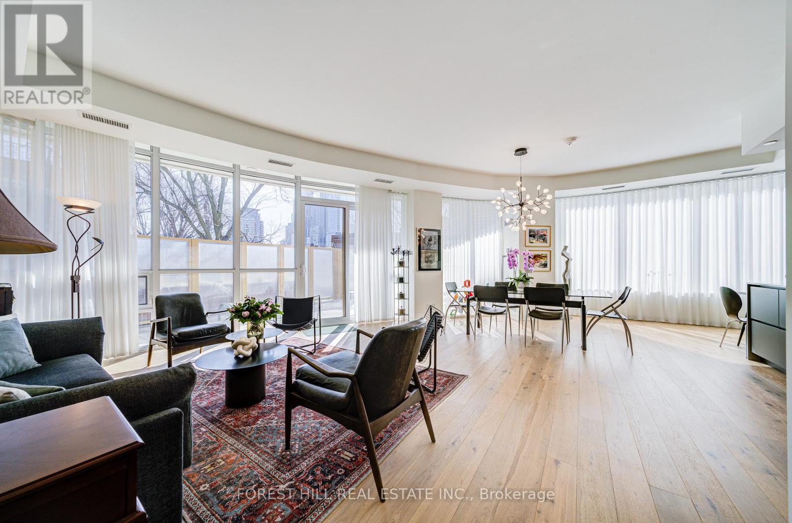 204 - 151 AVENUE ROAD, Toronto, Ontario