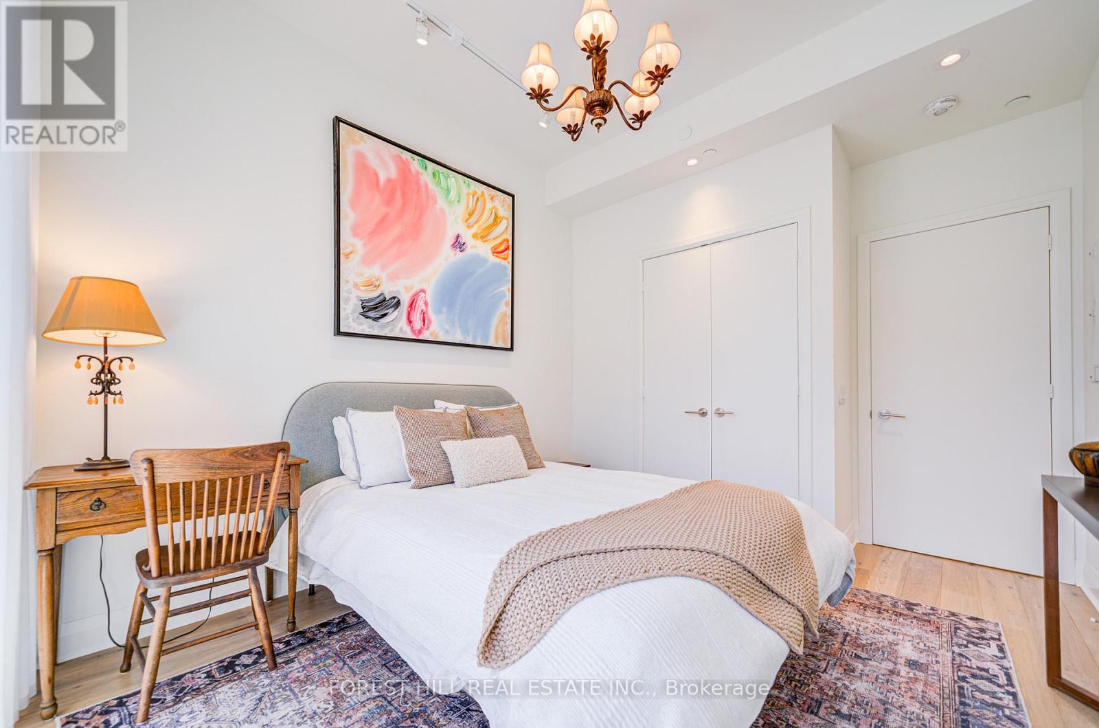 204 - 151 Avenue Road, Toronto, Ontario  M5R 0B8 - Photo 16 - C13000396