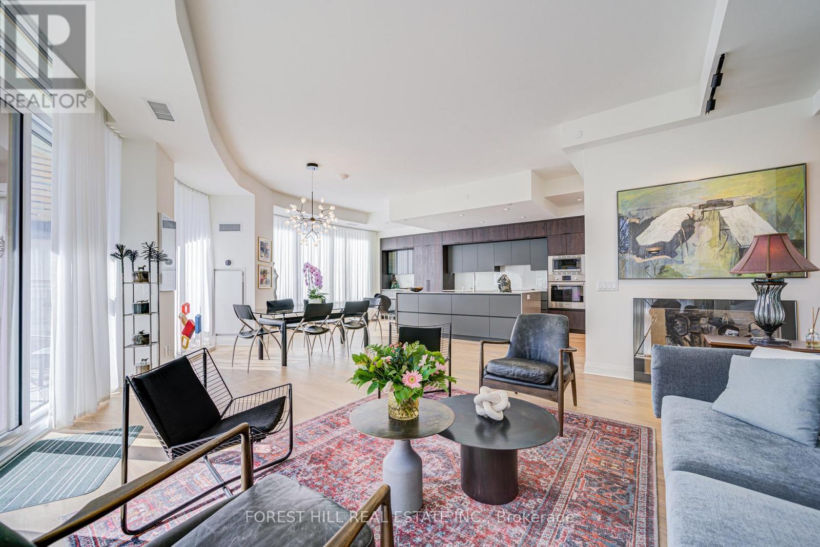 204 - 151 Avenue Road, Toronto, Ontario  M5R 0B8 - Photo 6 - C13000396