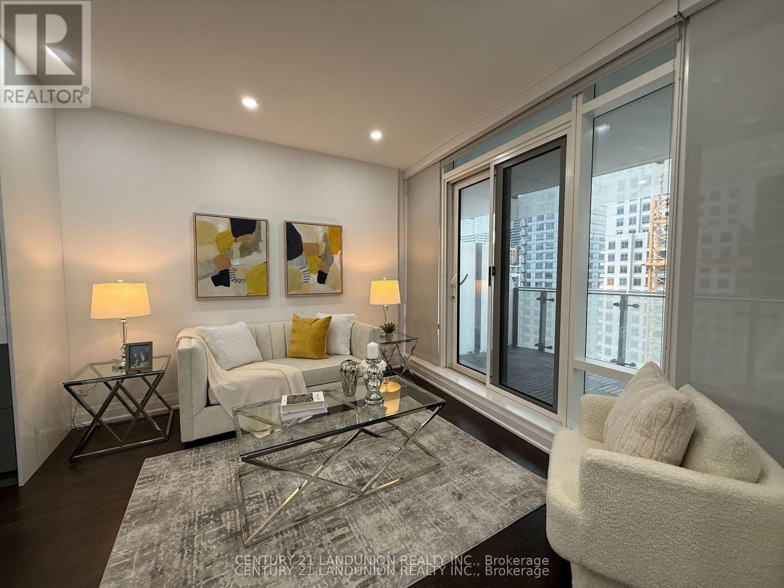 1508 - 1 Bloor Street E, Toronto, Ontario  M4W 0A8 - Photo 11 - C13000448