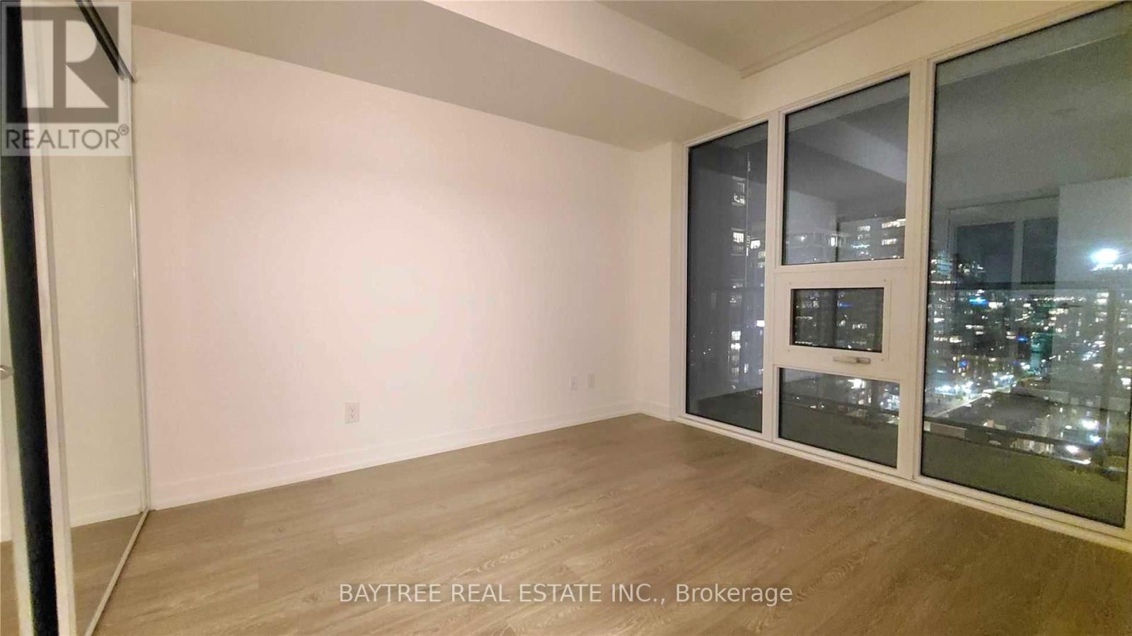 1512 - 19 Western Battery Road, Toronto, Ontario  M6K 3S4 - Photo 4 - C13000470