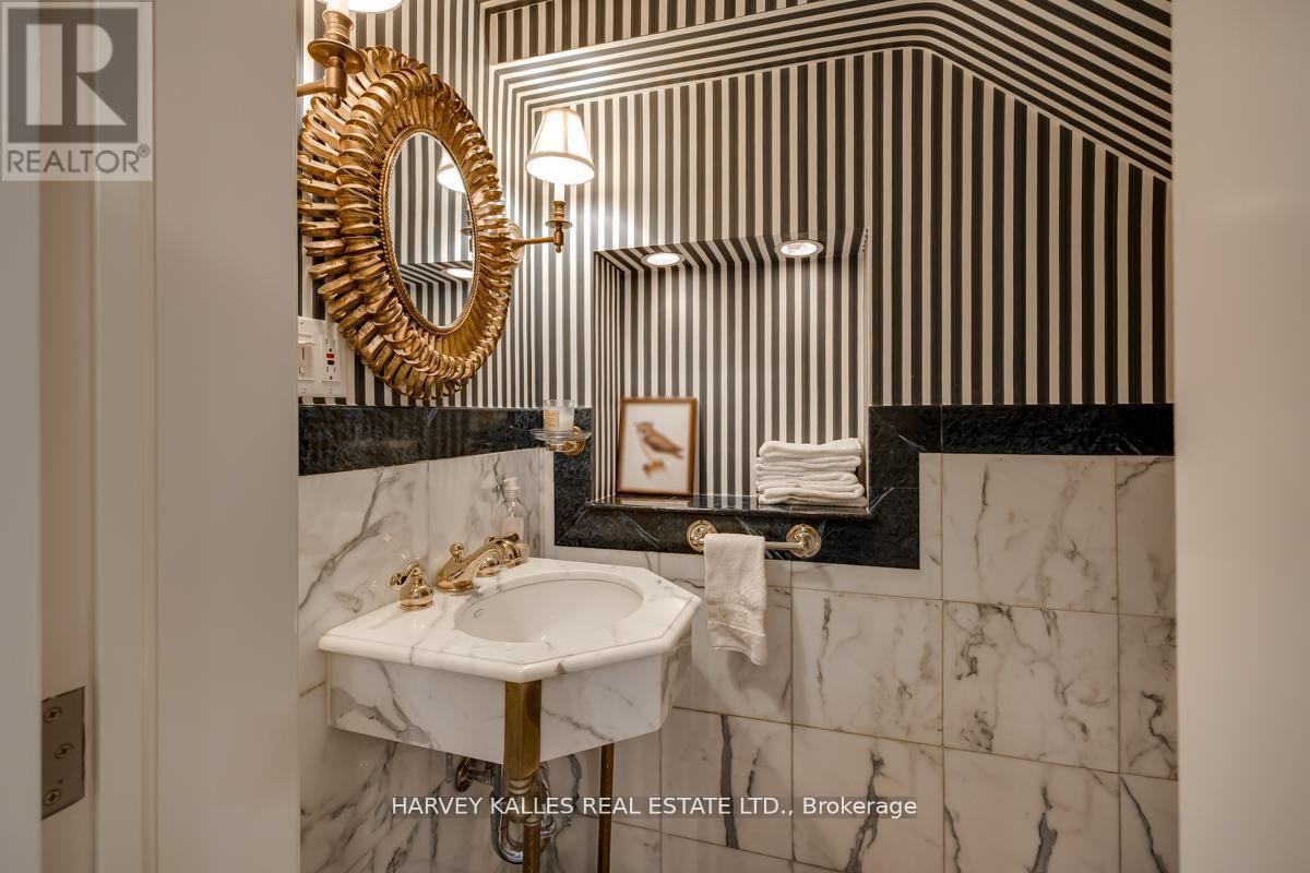 173 Balmoral Avenue, Toronto, Ontario  M4V 1J8 - Photo 16 - C13000476