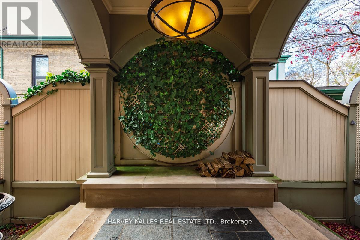 173 Balmoral Avenue, Toronto, Ontario  M4V 1J8 - Photo 2 - C13000476