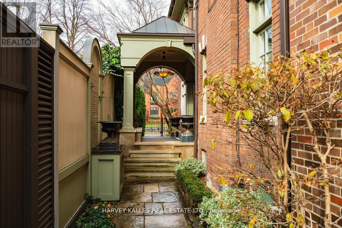 173 Balmoral Avenue, Toronto, Ontario  M4V 1J8 - Photo 36 - C13000476