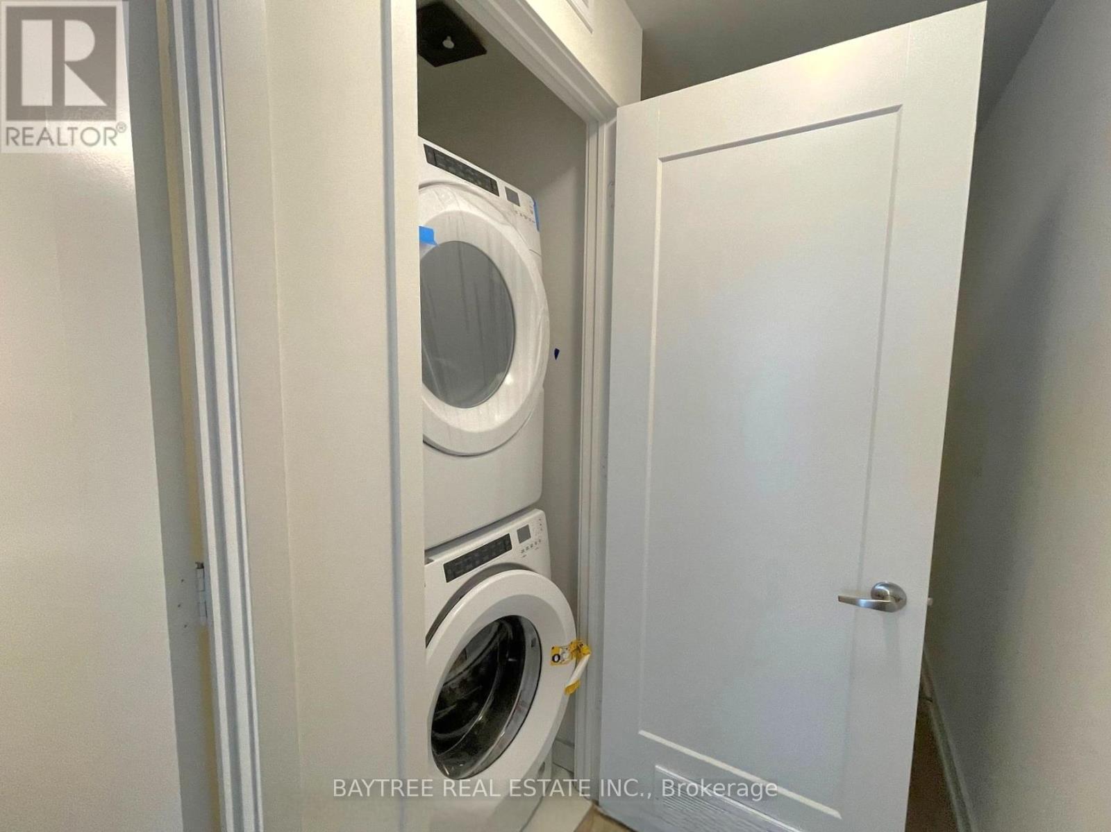 2218 W - 135 Lower Sherbourne Street, Toronto, Ontario  M5A 1Y4 - Photo 4 - C13000512