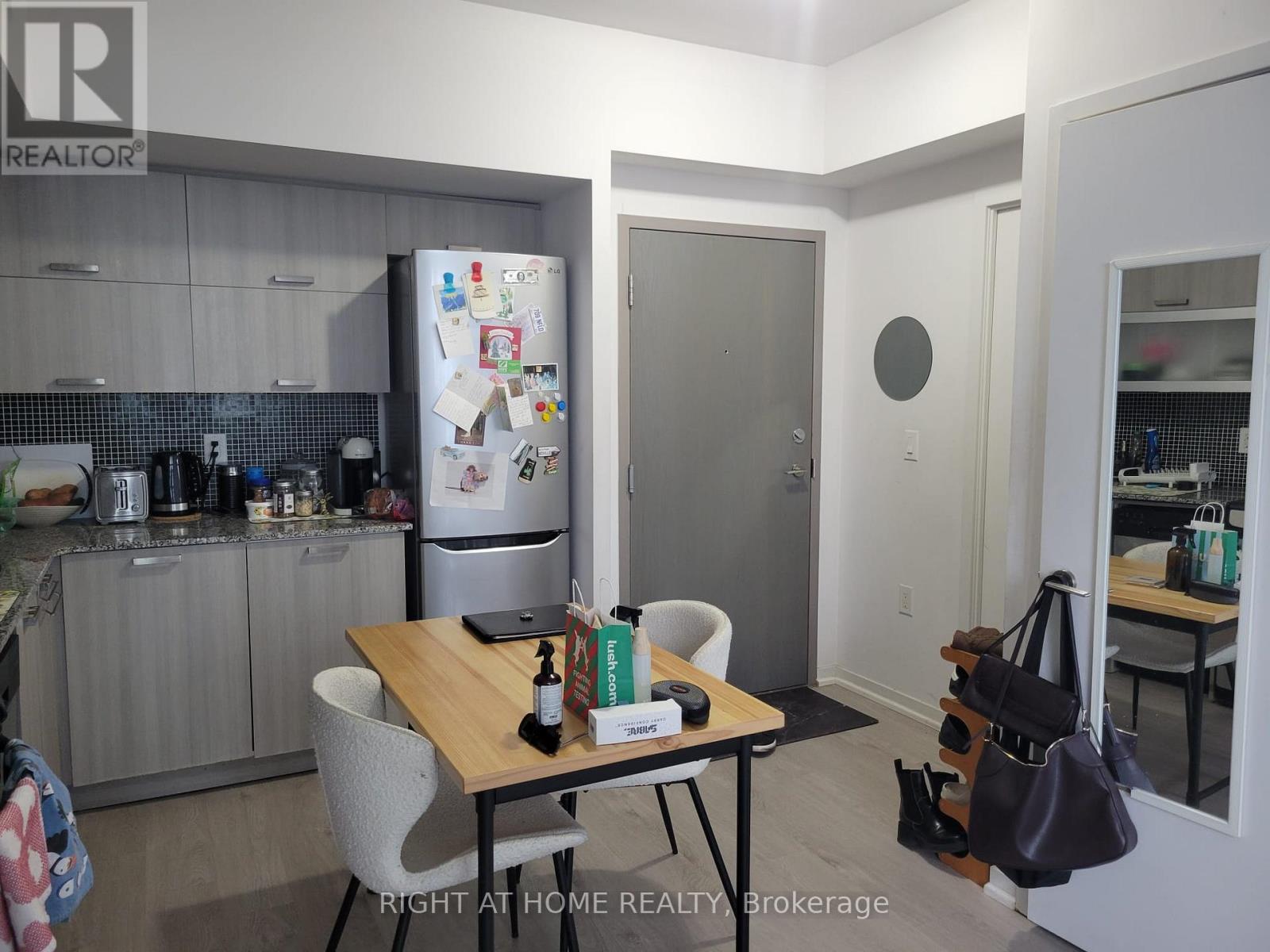 Ph08w - 36 Lisgar Street, Toronto, Ontario  M6J 3G2 - Photo 5 - C13000552