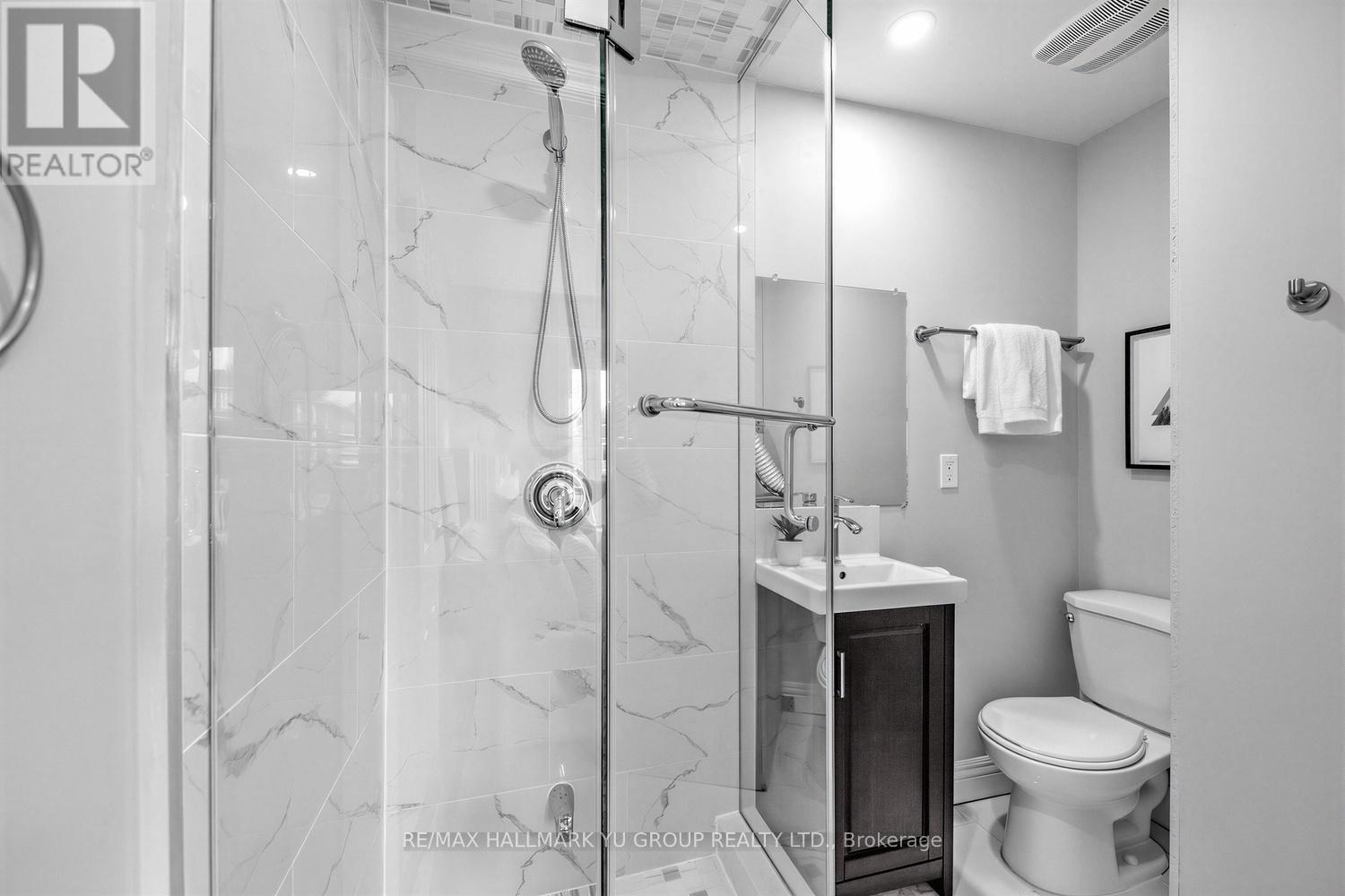 9 Clydesdale Drive, Toronto, Ontario  M2J 3N1 - Photo 10 - C13000560