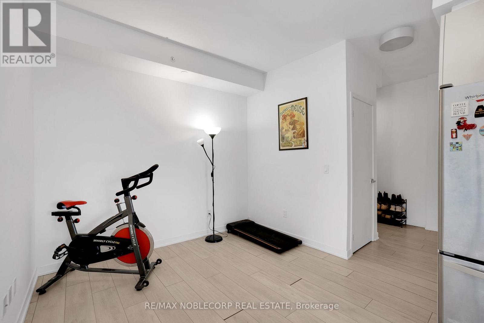 923 - 31 Tippett Road, Toronto, Ontario  M3H 2V1 - Photo 20 - C13000578