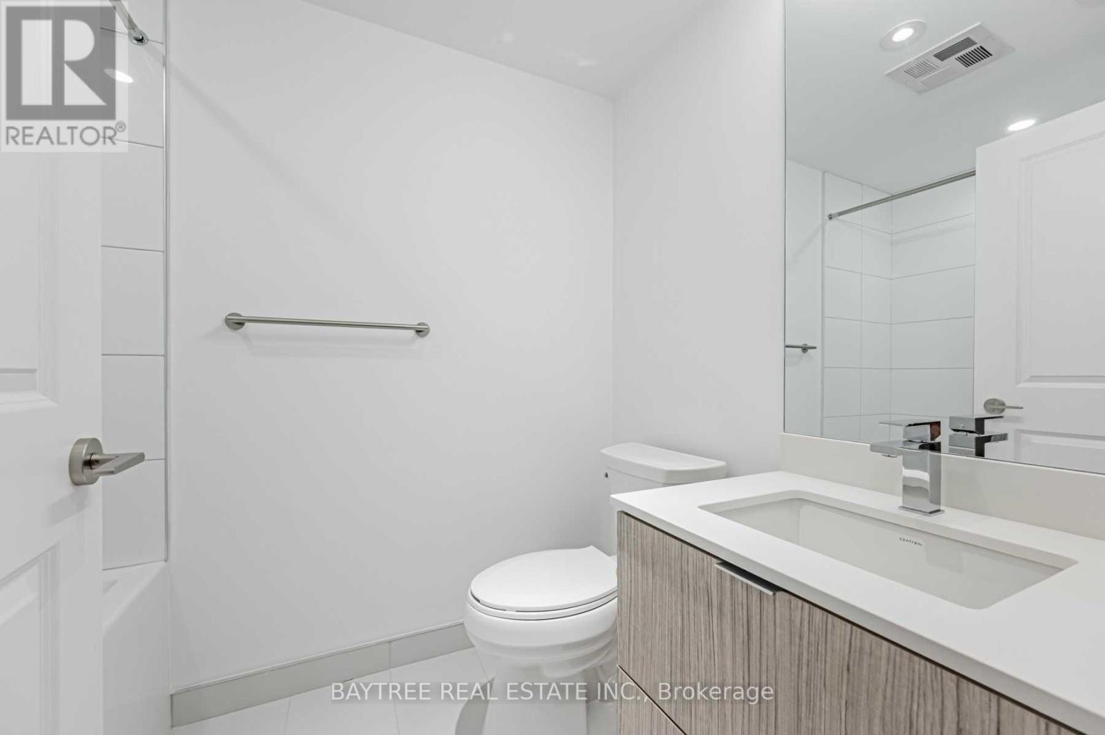 1211 - 395 Bloor Street E, Toronto, Ontario  M4W 0B4 - Photo 17 - C13000584