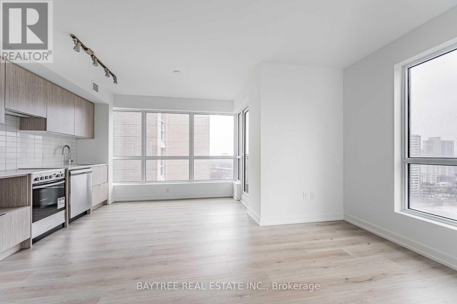 1211 - 395 Bloor Street E, Toronto, Ontario  M4W 0B4 - Photo 3 - C13000584