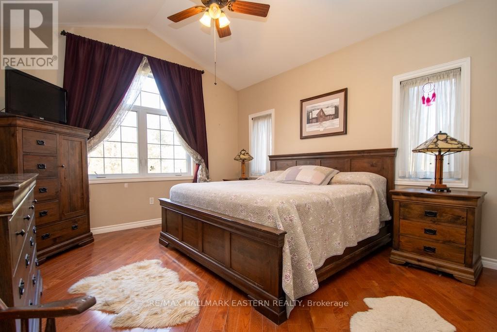 3468 County Rd 36, Trent Lakes, Ontario  K0L 2H0 - Photo 17 - X12997434