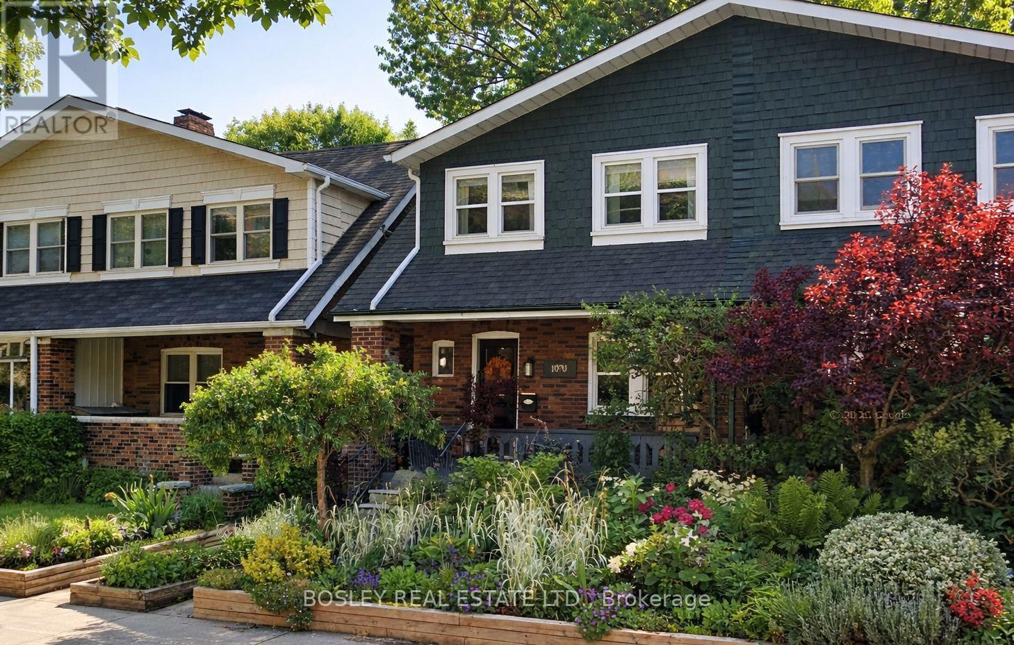 1070 Woodbine Avenue, Toronto, Ontario  M4C 4C5 - Photo 40 - E13000206