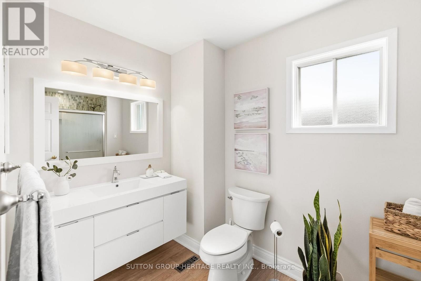 204 Lake Driveway W, Ajax, Ontario  L1S 4Y8 - Photo 16 - E13000318