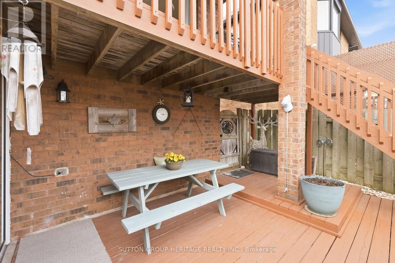 204 Lake Driveway W, Ajax, Ontario  L1S 4Y8 - Photo 33 - E13000318