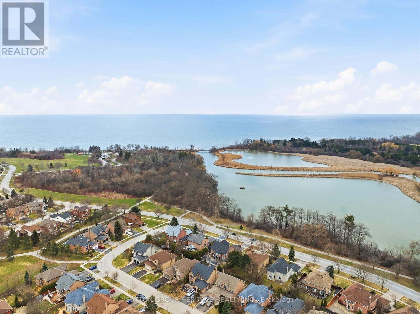 204 Lake Driveway W, Ajax, Ontario  L1S 4Y8 - Photo 40 - E13000318