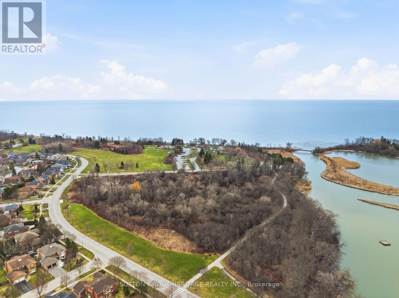 204 Lake Driveway W, Ajax, Ontario  L1S 4Y8 - Photo 41 - E13000318