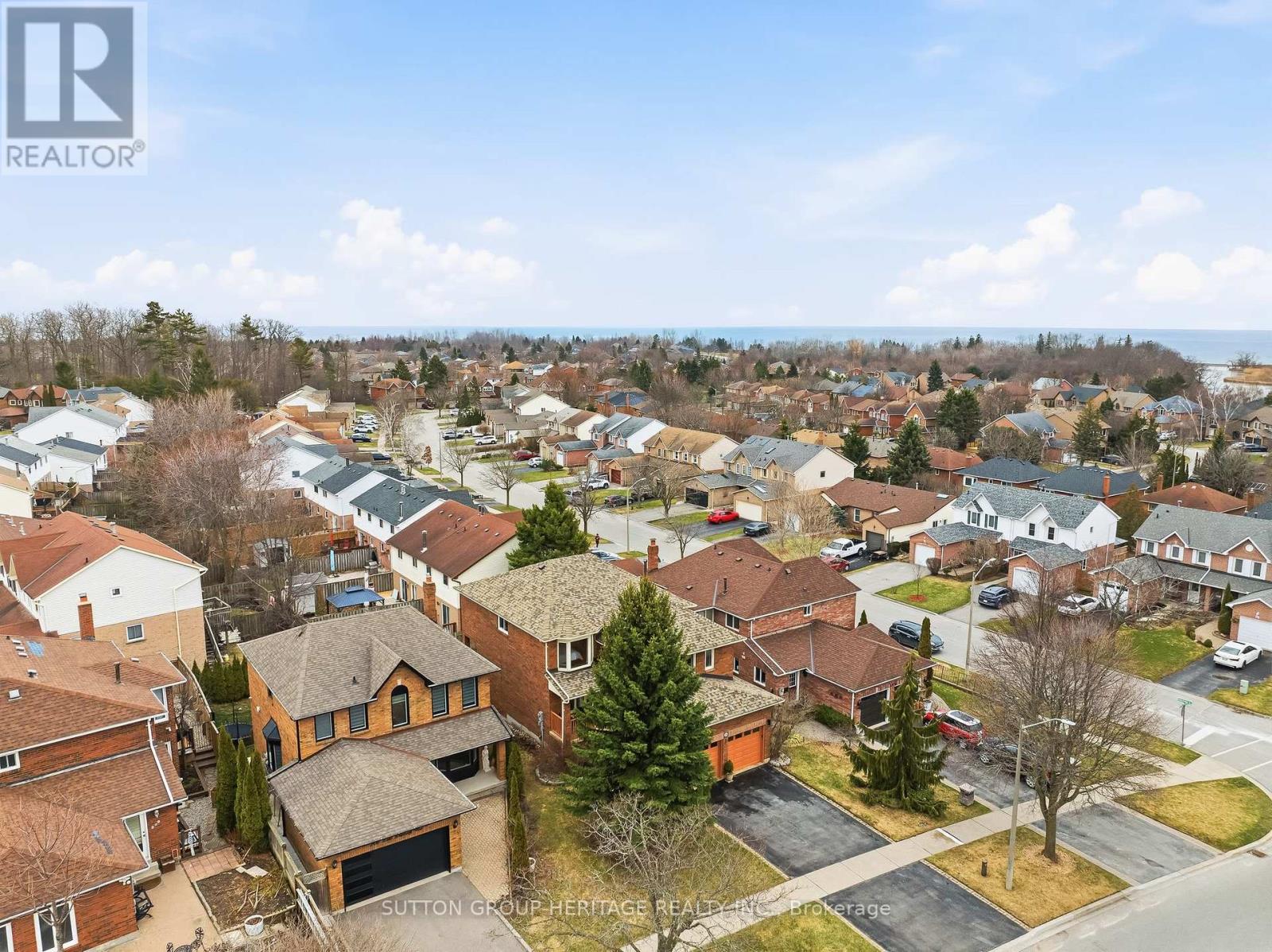 204 Lake Driveway W, Ajax, Ontario  L1S 4Y8 - Photo 43 - E13000318