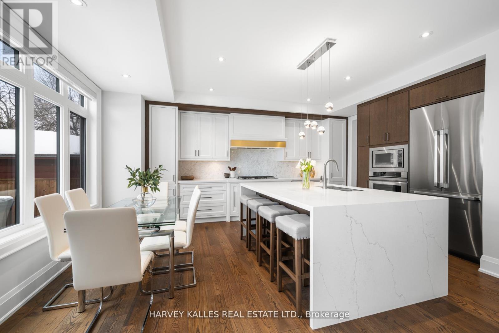 39 Amsterdam Avenue, Toronto (O'connor-Parkview), Ontario  M4B 2B9 - Photo 13 - E13000340