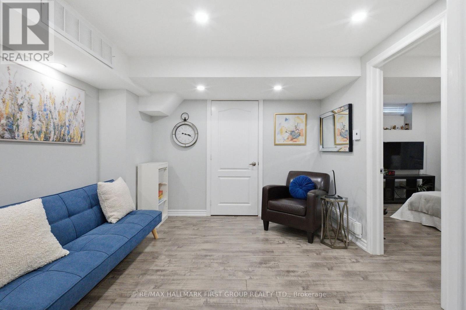 82 Woodcock Avenue, Ajax, Ontario  L1T 4L7 - Photo 28 - E13000358