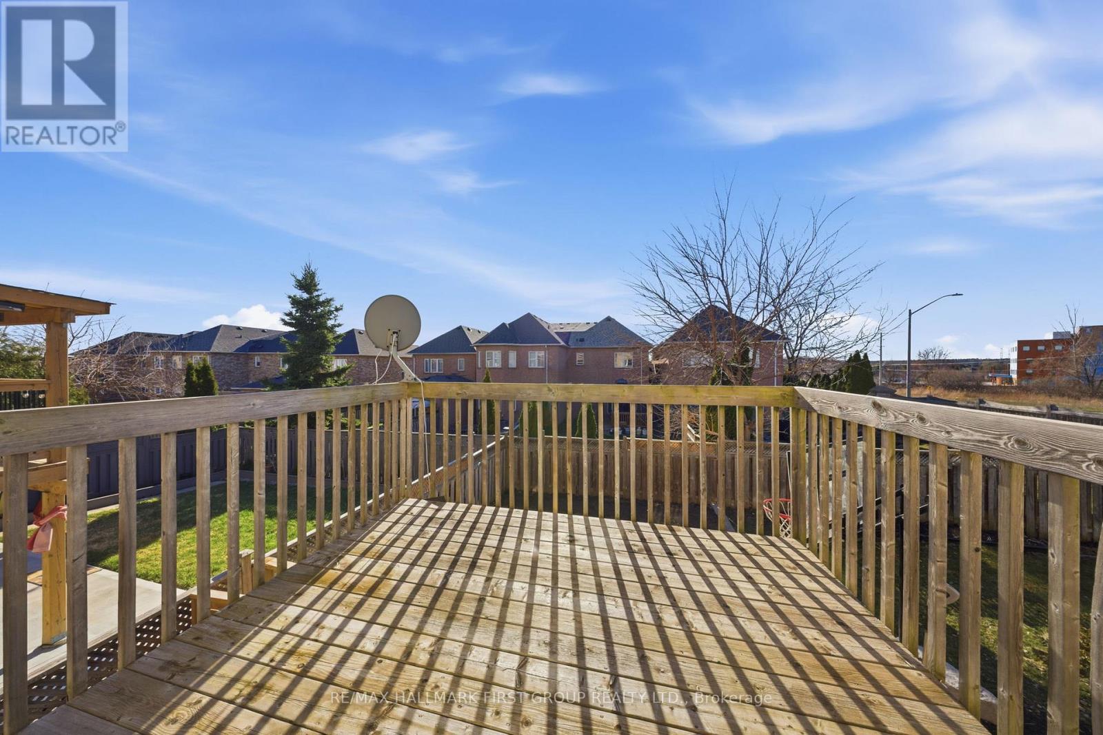 82 Woodcock Avenue, Ajax, Ontario  L1T 4L7 - Photo 40 - E13000358