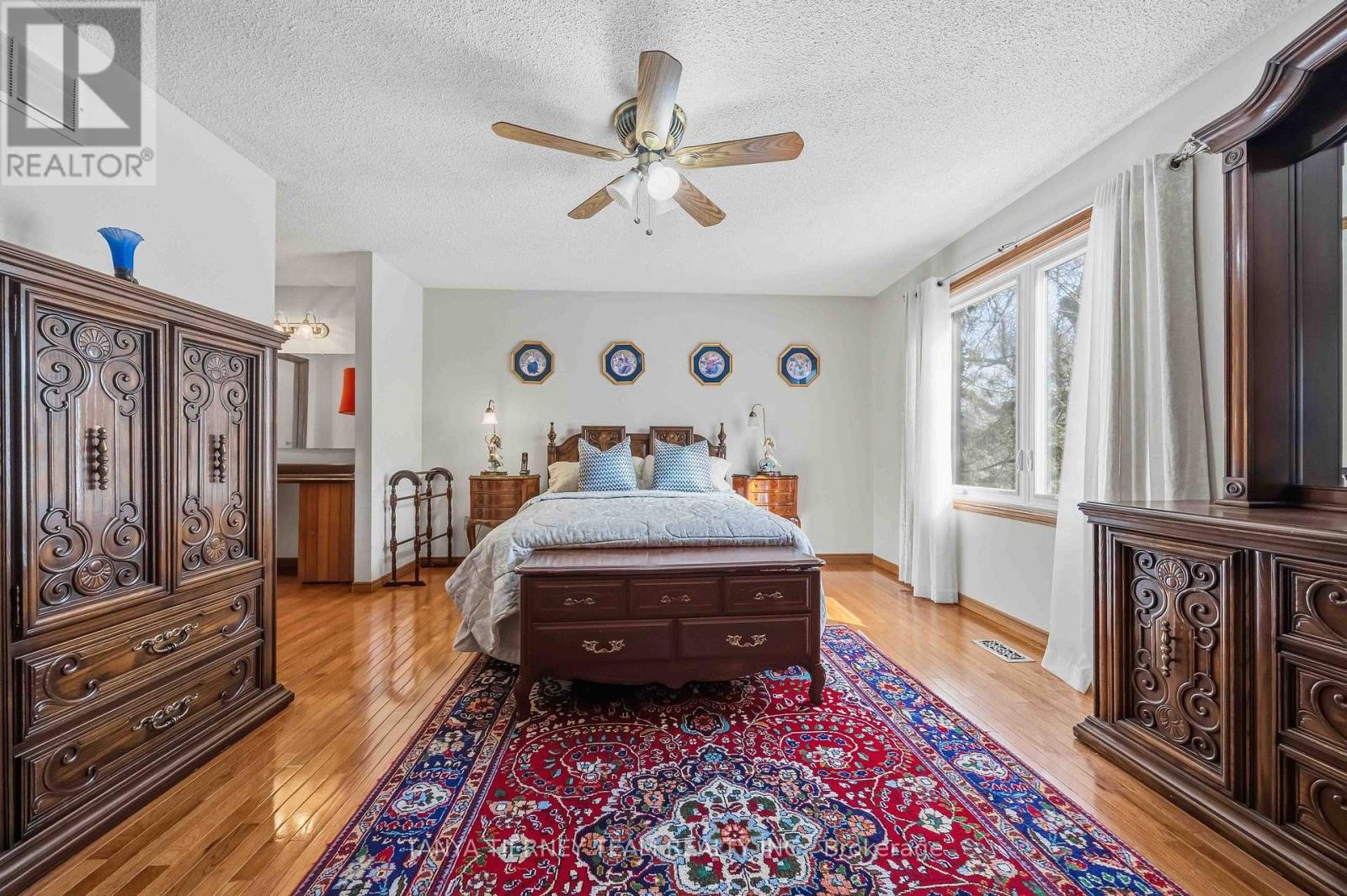 575 Park Crescent, Pickering, Ontario  L1W 2E1 - Photo 26 - E13000408