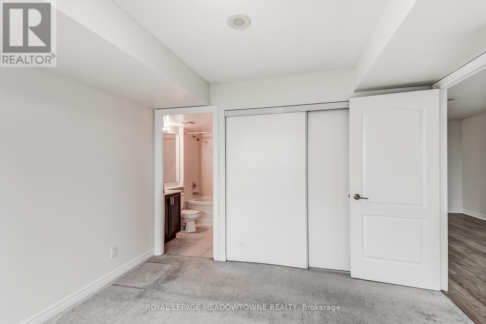 909 - 70 Town Centre Court, Toronto, Ontario M1P 0B2 - Photo 15 - E13000434