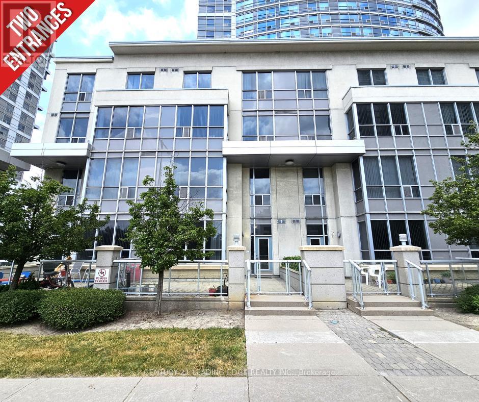 TH120 - 38 LEE CENTRE DRIVE, Toronto (Woburn)