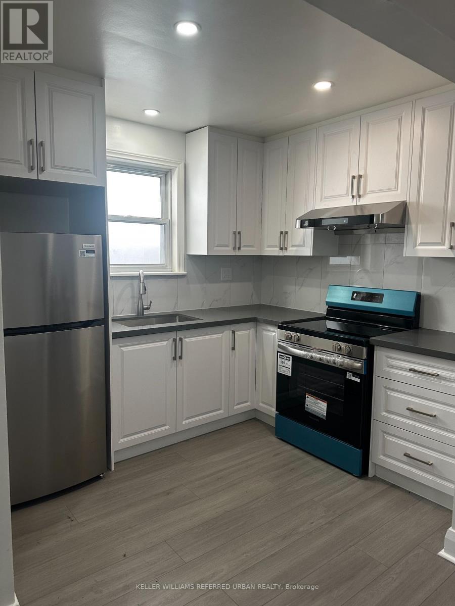 202 Cedarvale Avenue, Toronto, Ontario  M4C 4K2 - Photo 14 - E13000568