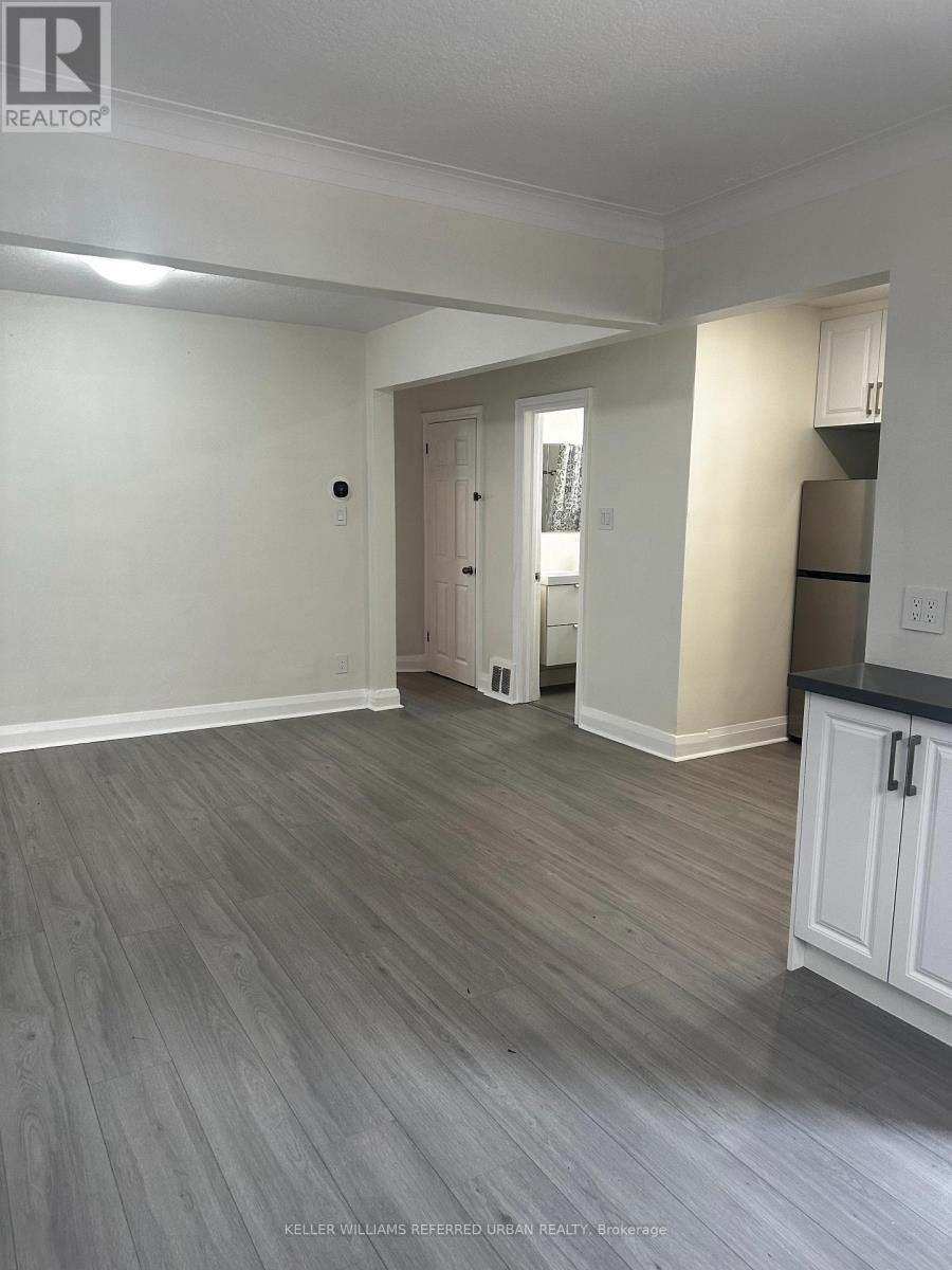 202 Cedarvale Avenue, Toronto, Ontario  M4C 4K2 - Photo 16 - E13000568