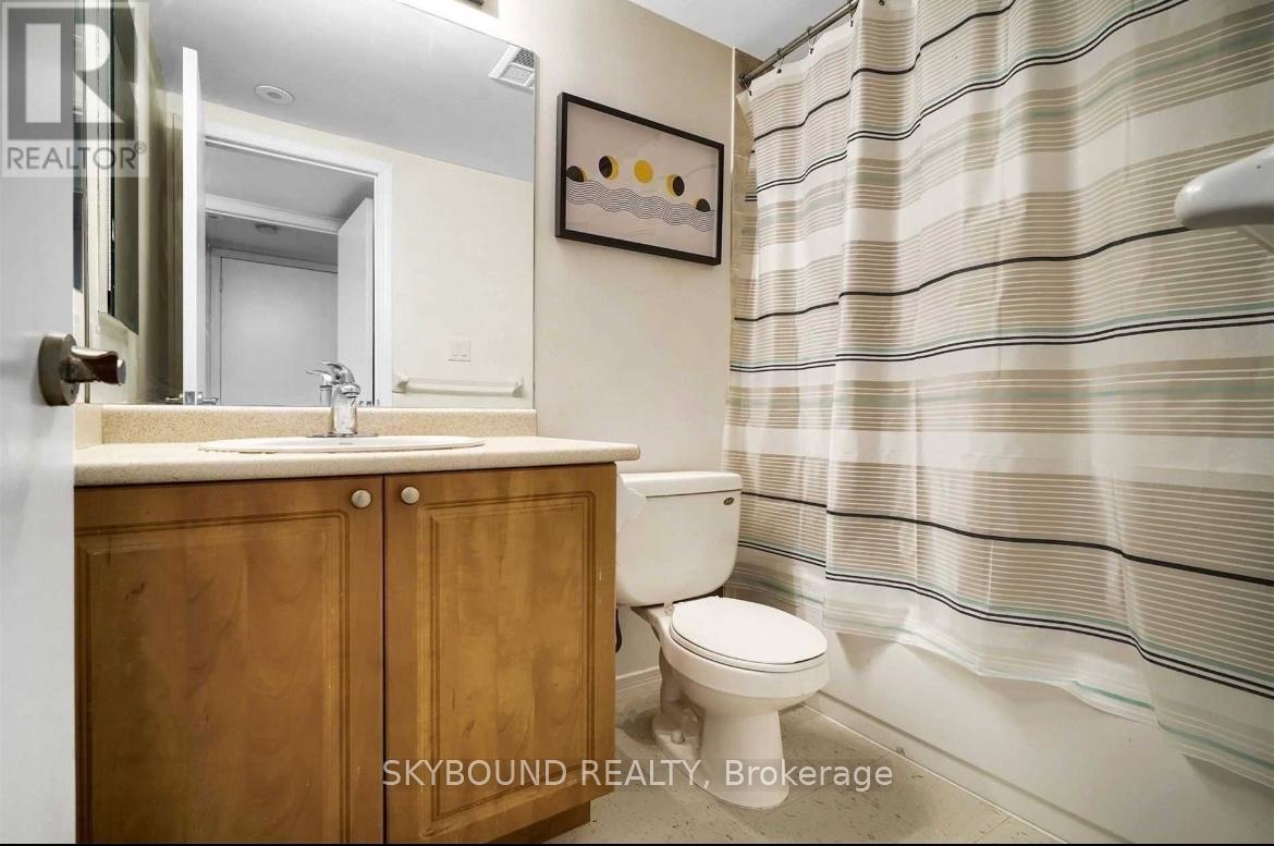 35 Sunrise Drive, Markham, Ontario  L3R 1A1 - Photo 17 - N12974474