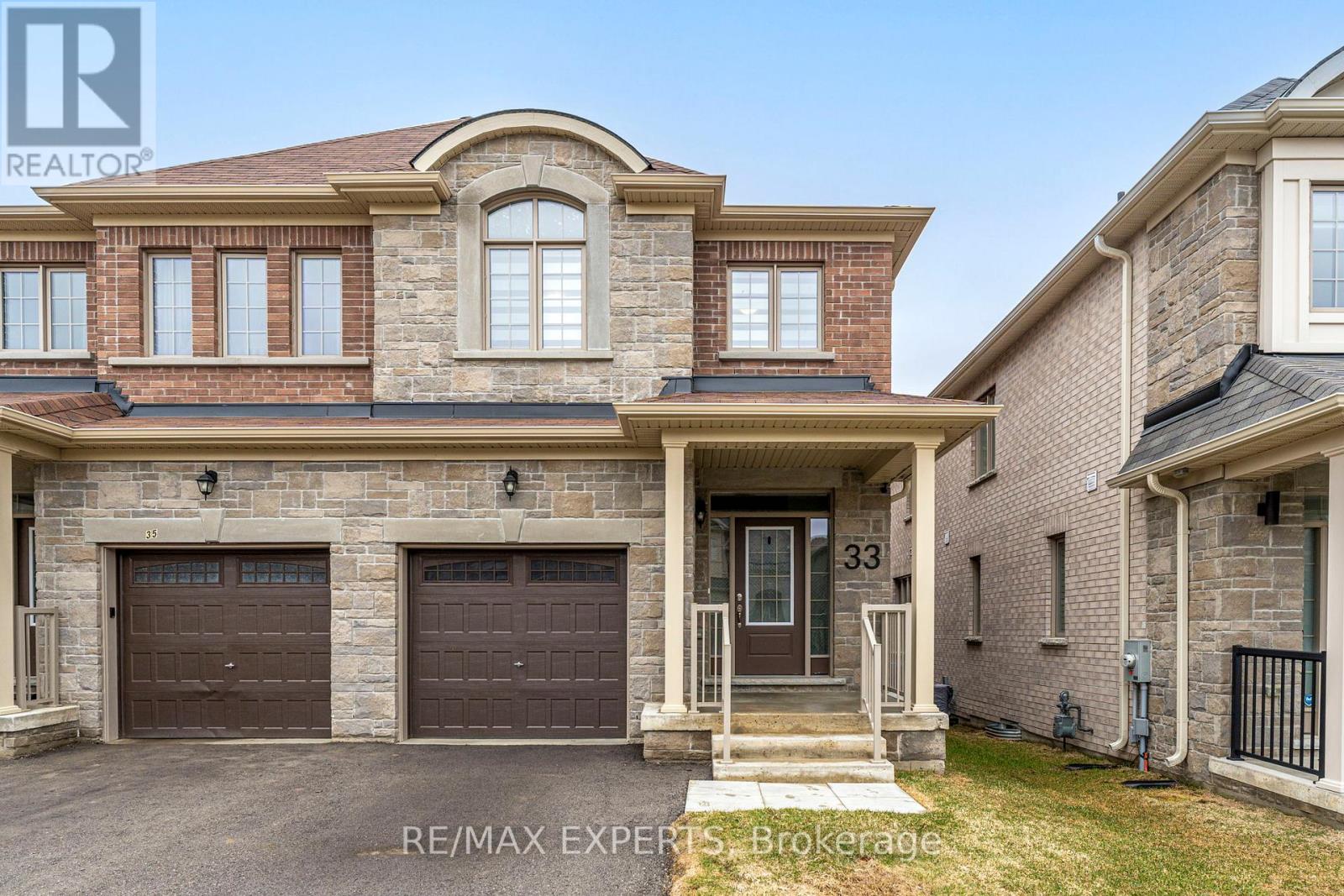 33 Frederick Taylor Way, East Gwillimbury (Mt Albert), Ontario  L0G 1M0 - Photo 2 - N13000208