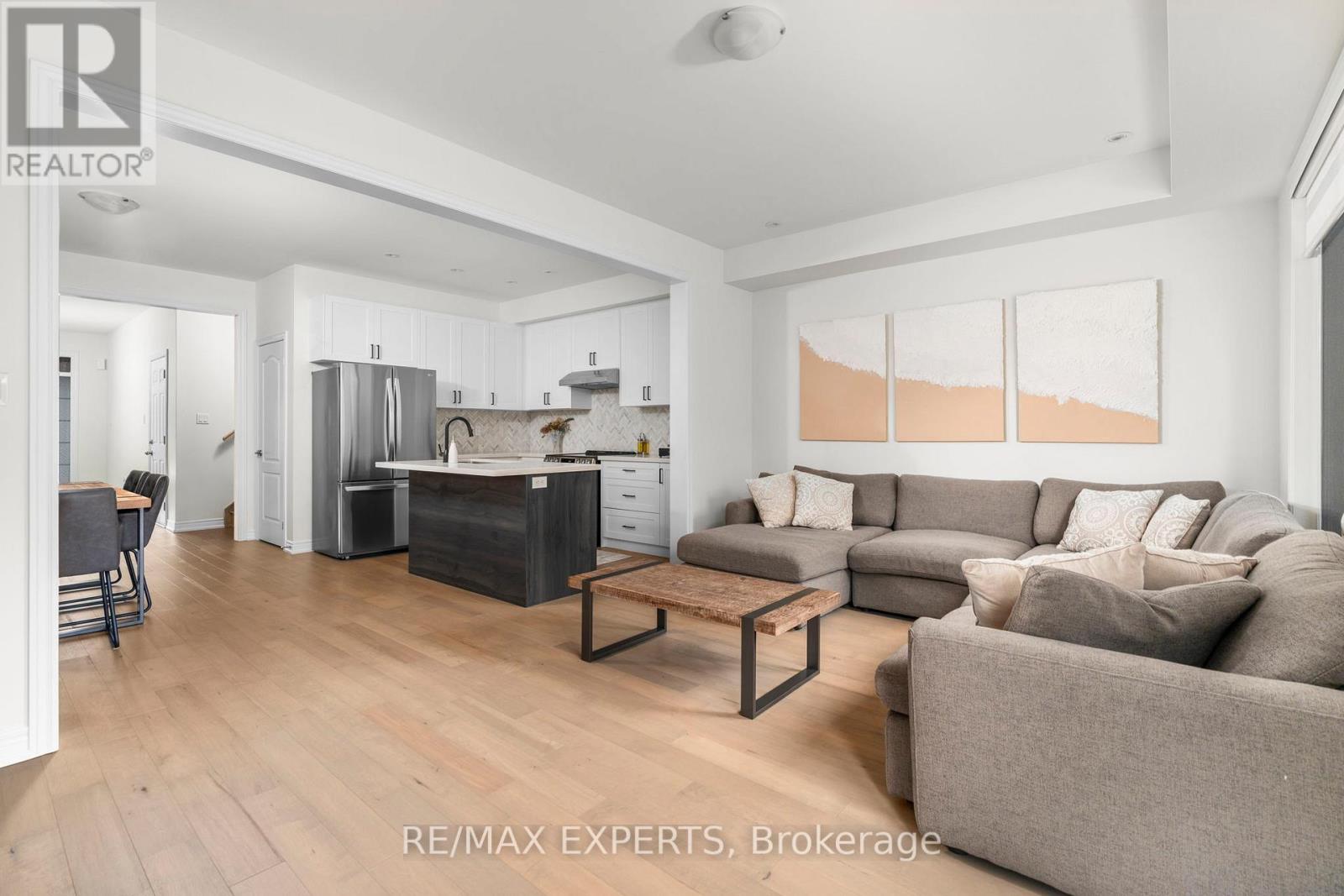 33 Frederick Taylor Way, East Gwillimbury (Mt Albert), Ontario  L0G 1M0 - Photo 22 - N13000208