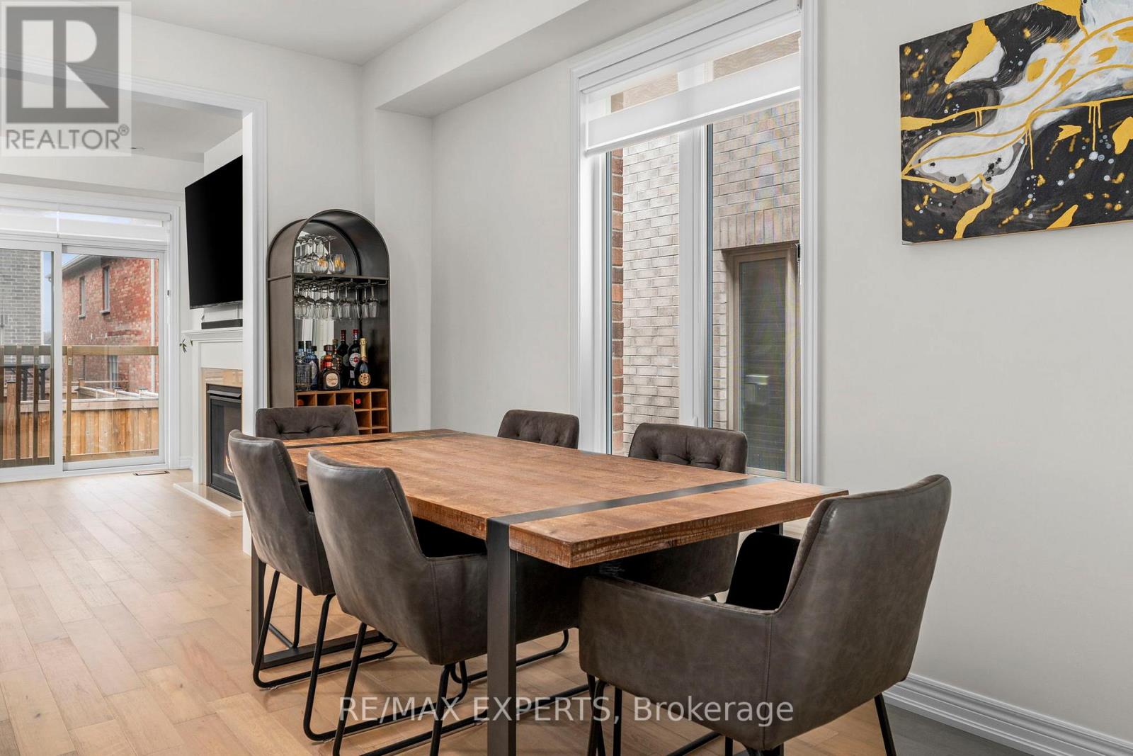 33 Frederick Taylor Way, East Gwillimbury (Mt Albert), Ontario  L0G 1M0 - Photo 9 - N13000208