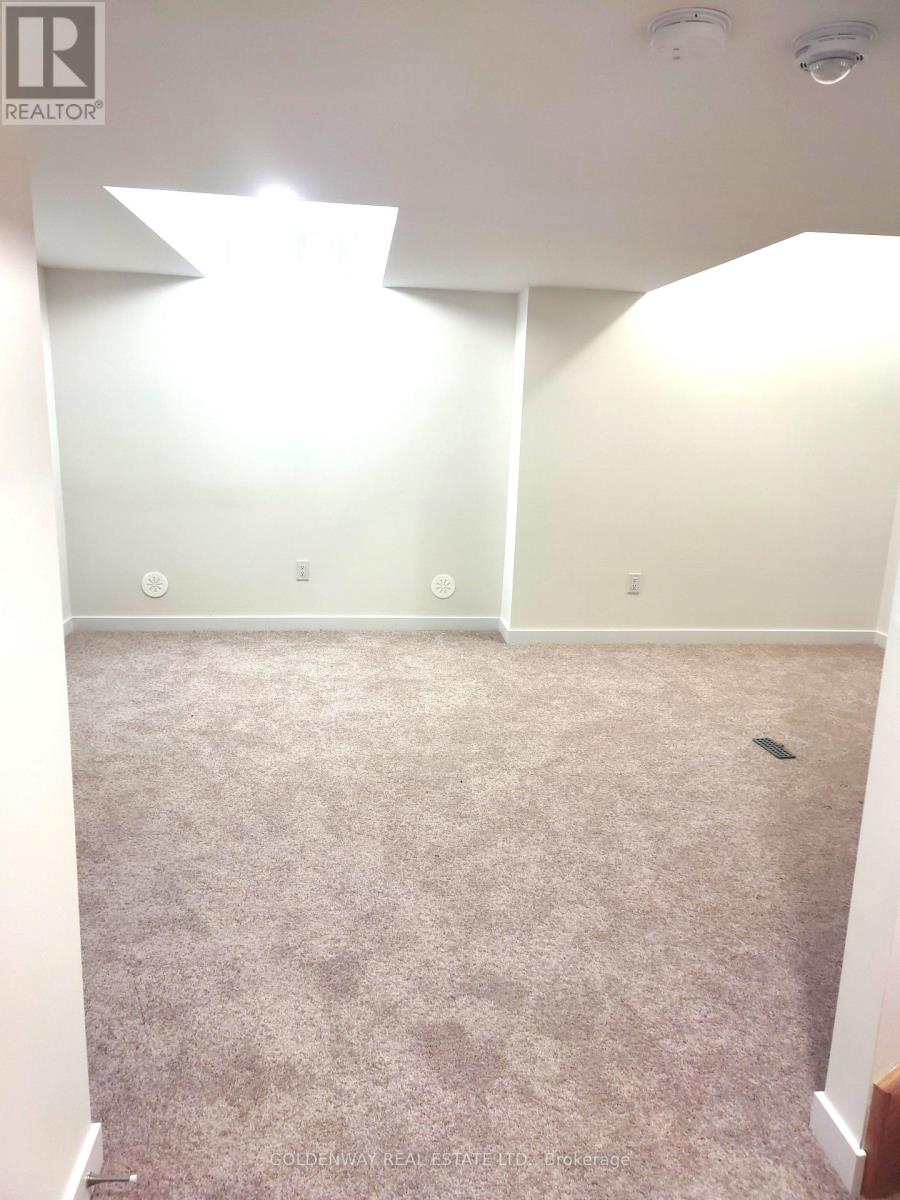 35 Wuhan Lane, Markham, Ontario  L6E 0V4 - Photo 14 - N13000292