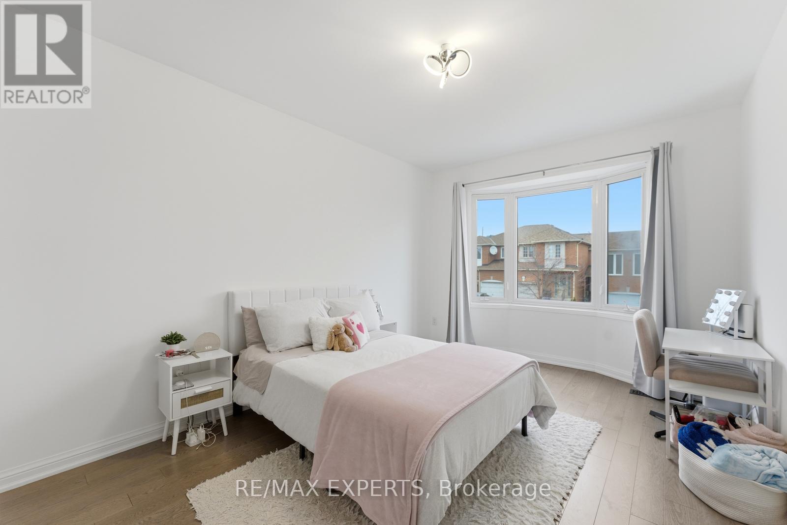 22 Wedgewood Place, Vaughan, Ontario  L4K 4X7 - Photo 19 - N13000300