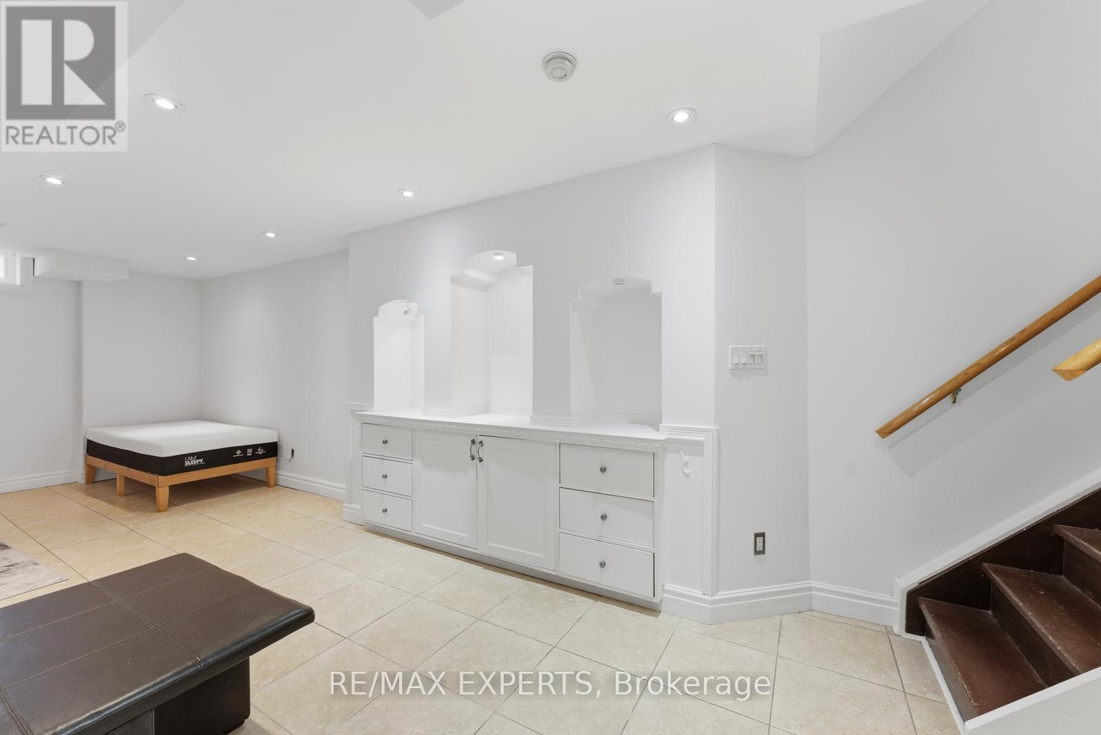 22 Wedgewood Place, Vaughan, Ontario  L4K 4X7 - Photo 29 - N13000300