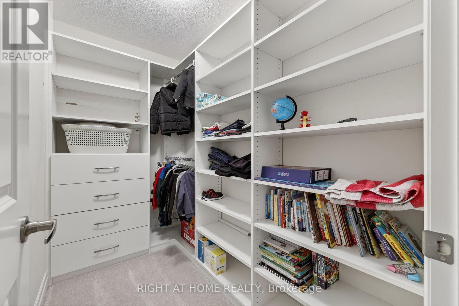 61 Latimer Avenue, Essa, Ontario  L3W 0N3 - Photo 26 - N13000306