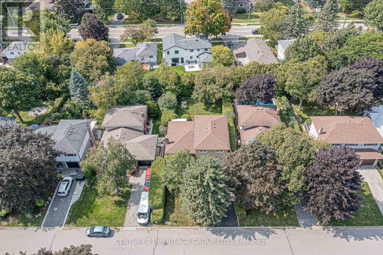 68 Highland Avenue, Newmarket, Ontario  L3Y 3H8 - Photo 3 - N13000308