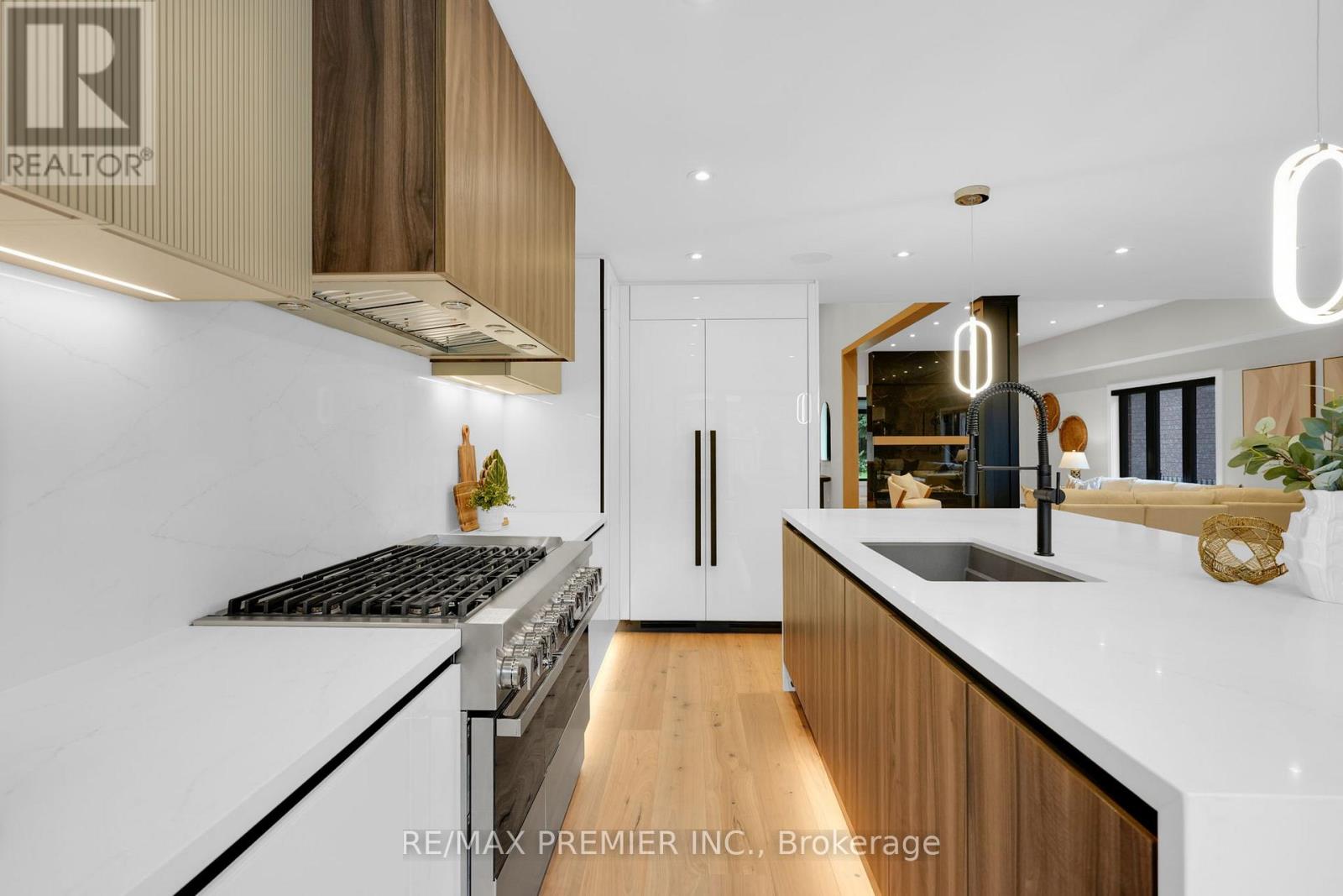 19 Polo Crescent, Vaughan, Ontario  L4L 8W6 - Photo 19 - N13000332