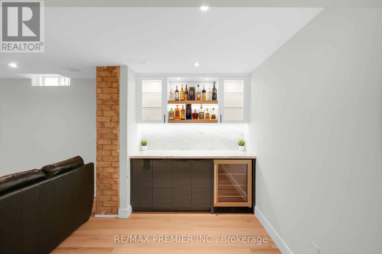 19 Polo Crescent, Vaughan, Ontario  L4L 8W6 - Photo 38 - N13000332