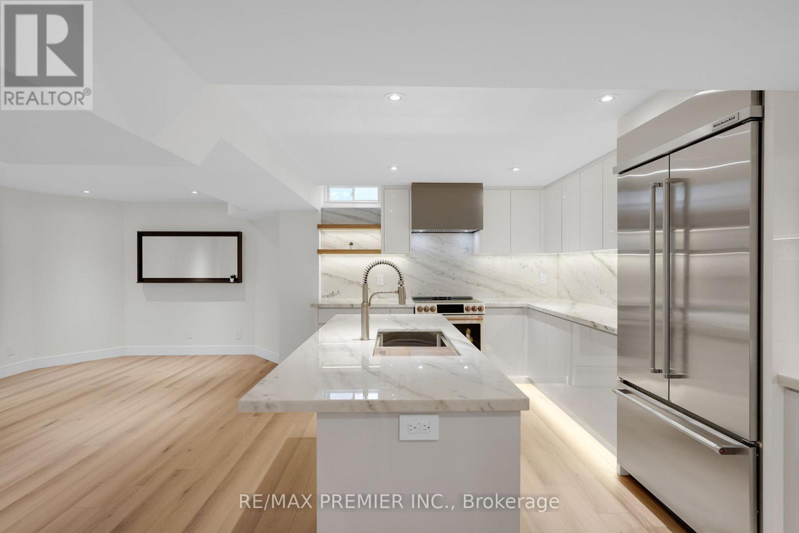 19 Polo Crescent, Vaughan, Ontario  L4L 8W6 - Photo 41 - N13000332