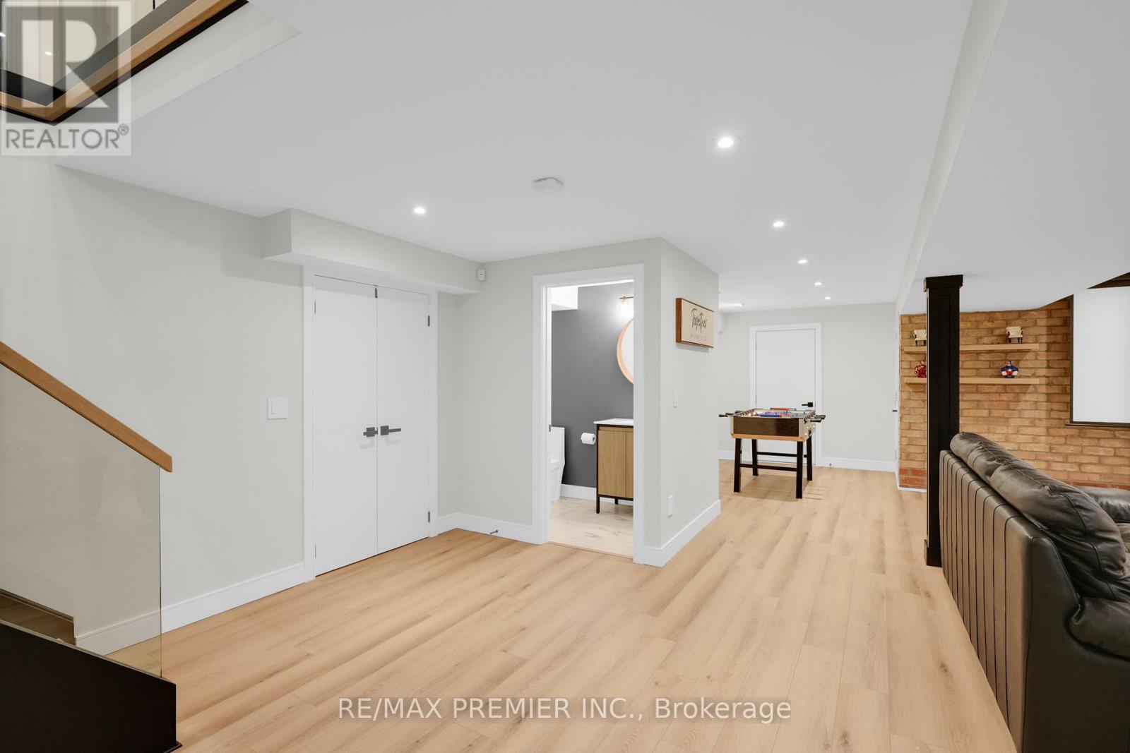 19 Polo Crescent, Vaughan, Ontario  L4L 8W6 - Photo 47 - N13000332