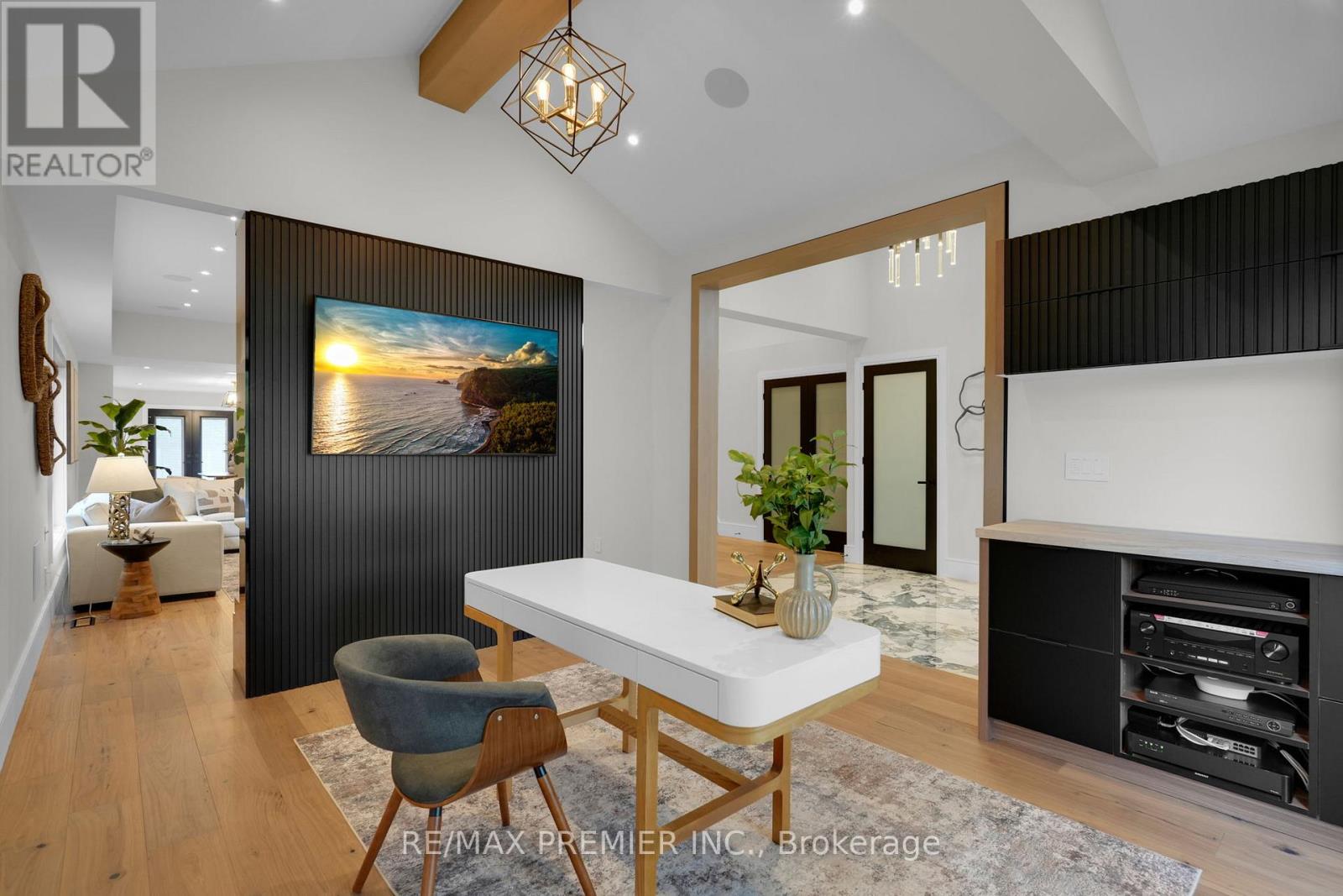 19 Polo Crescent, Vaughan, Ontario  L4L 8W6 - Photo 7 - N13000332